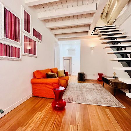 Riverside Loft Navigli - Spacious Two-Bedroom Apartment Милан Экстерьер фото